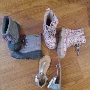 Kids/ girls/youth/ boots/sandal bundle